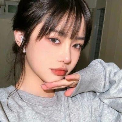 男人与婴儿